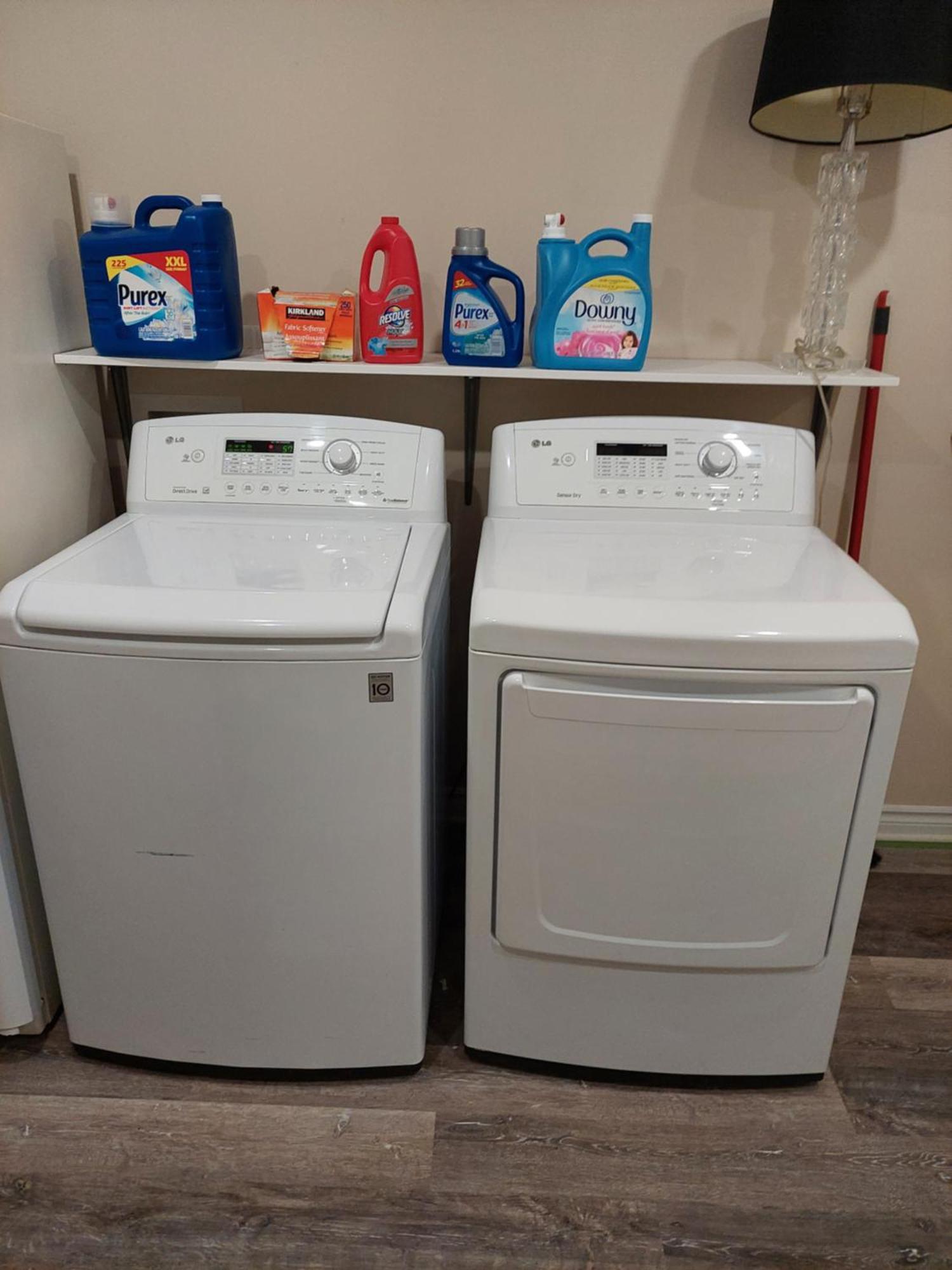 Spacious Basement One Bedroom Apartment, Wifi. Montréal Chambre photo
